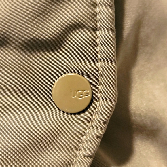 UGG Bomber Jacket - Picture 4 of 7